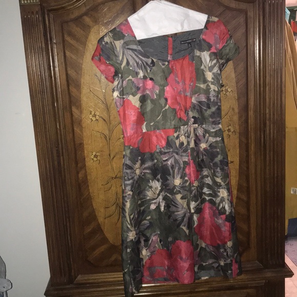 Banana Republic Dresses & Skirts - Banana republic dress - size 10